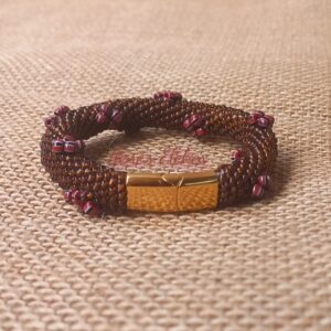 Ilde de Oya con cierre magnético de acero inoxidable